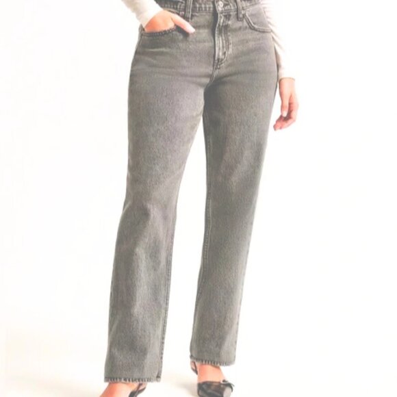 Abercrombie & Fitch Denim - Abercrombie & Fitch Curve Love Jeans Size 28 Ultra High Rise 90's Straight Leg